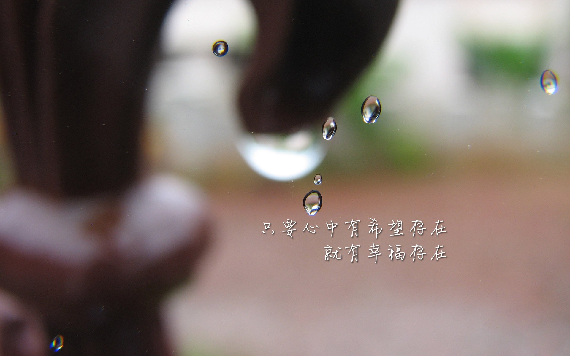 中国足球比赛节奏起伏对情绪管理影响分析，足球节奏越来越快