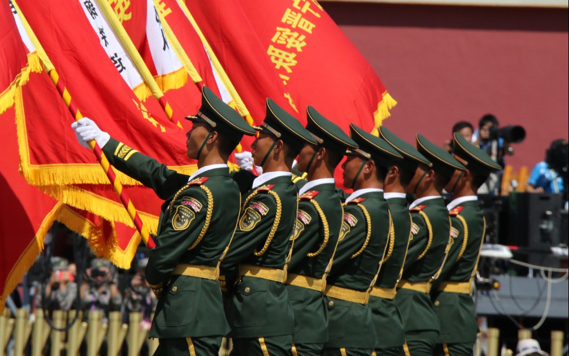 塞维利亚保持一贯强势,继续冲击欧洲赛场