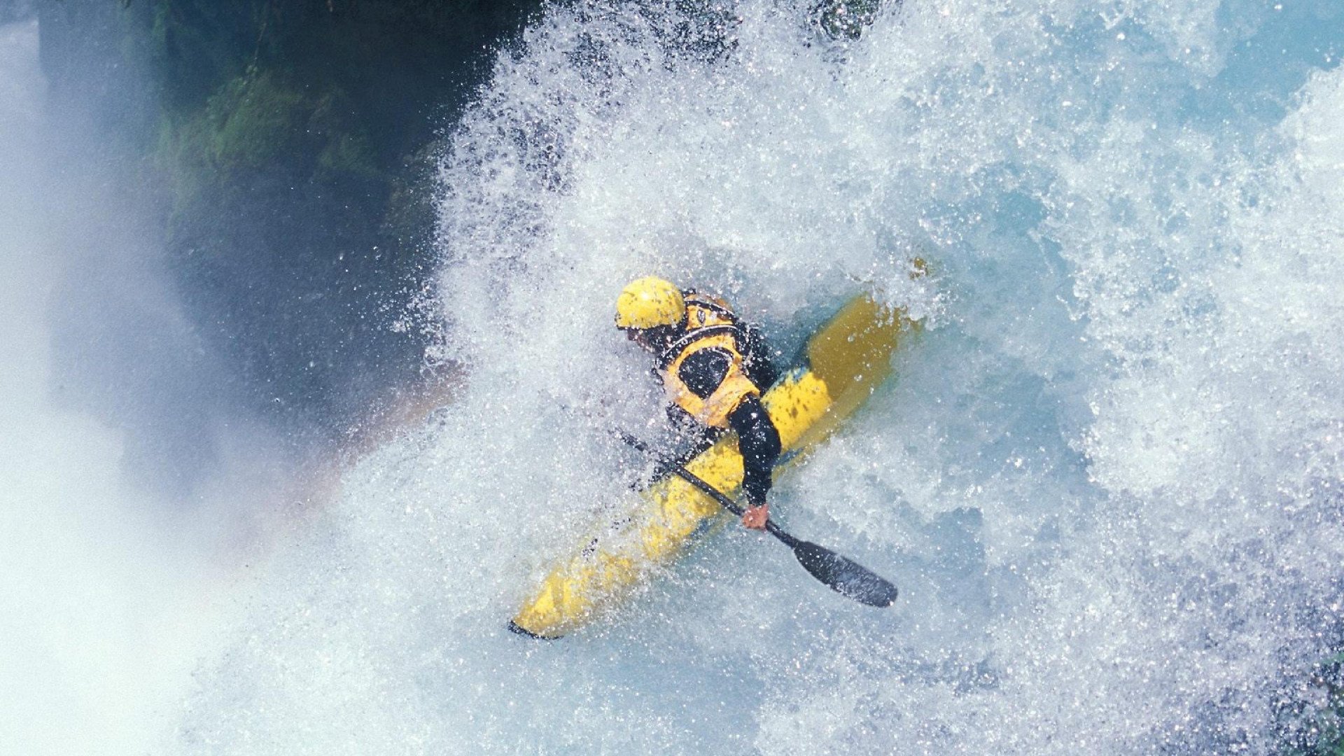 欧冠小组赛：波尔图门柱救险三次 惊险保住一场来之不易的平局